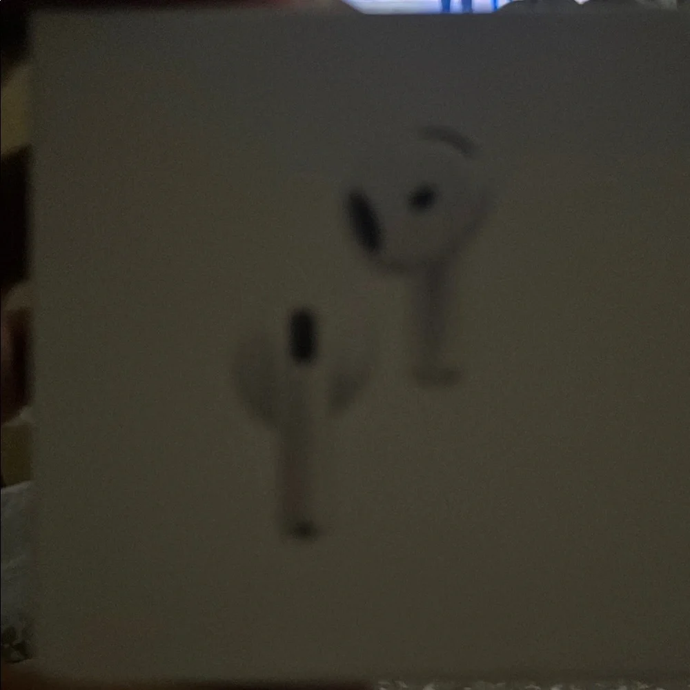 Apple AirPods Wireless Earbuds